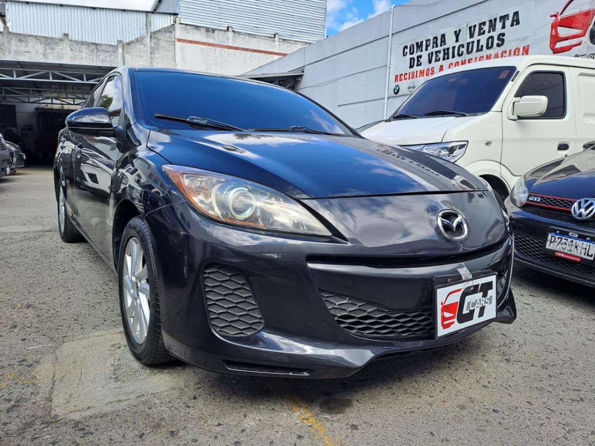 MAZDA 3 TOURING - 2013