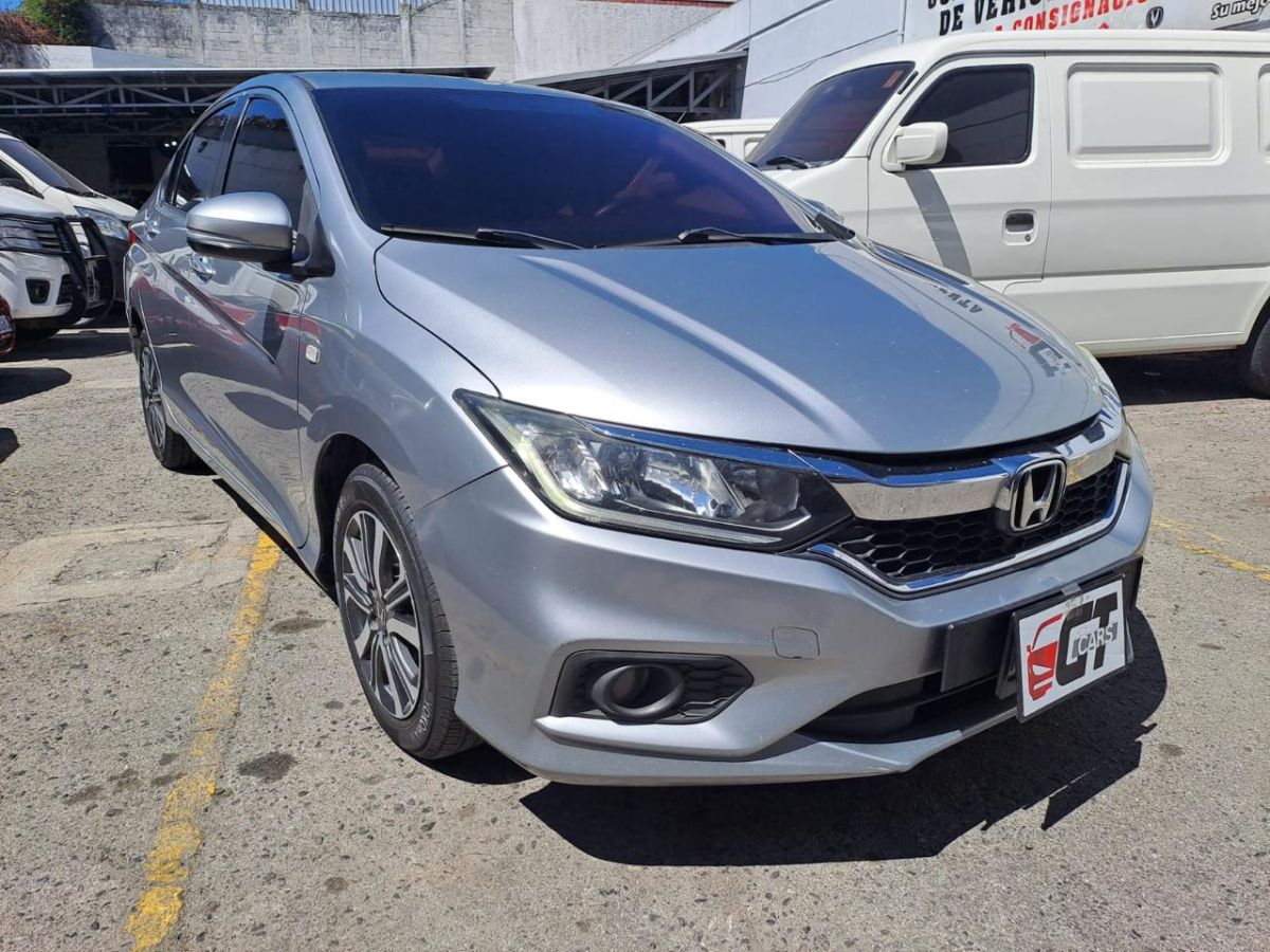 HONDA ACCORD  - 2018