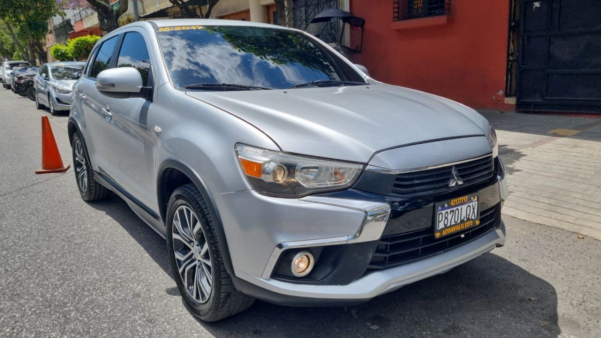 MITSUBISHI OUTLANDER SPORT - 2017