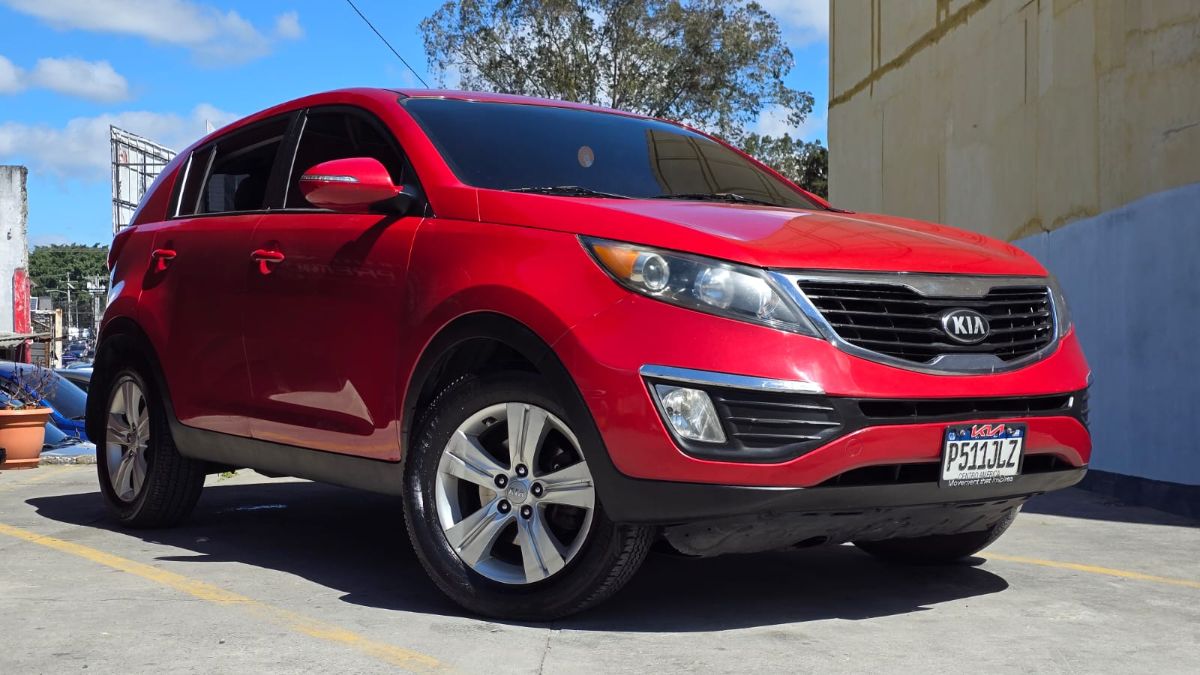 KIA SPORTAGE - 2013
