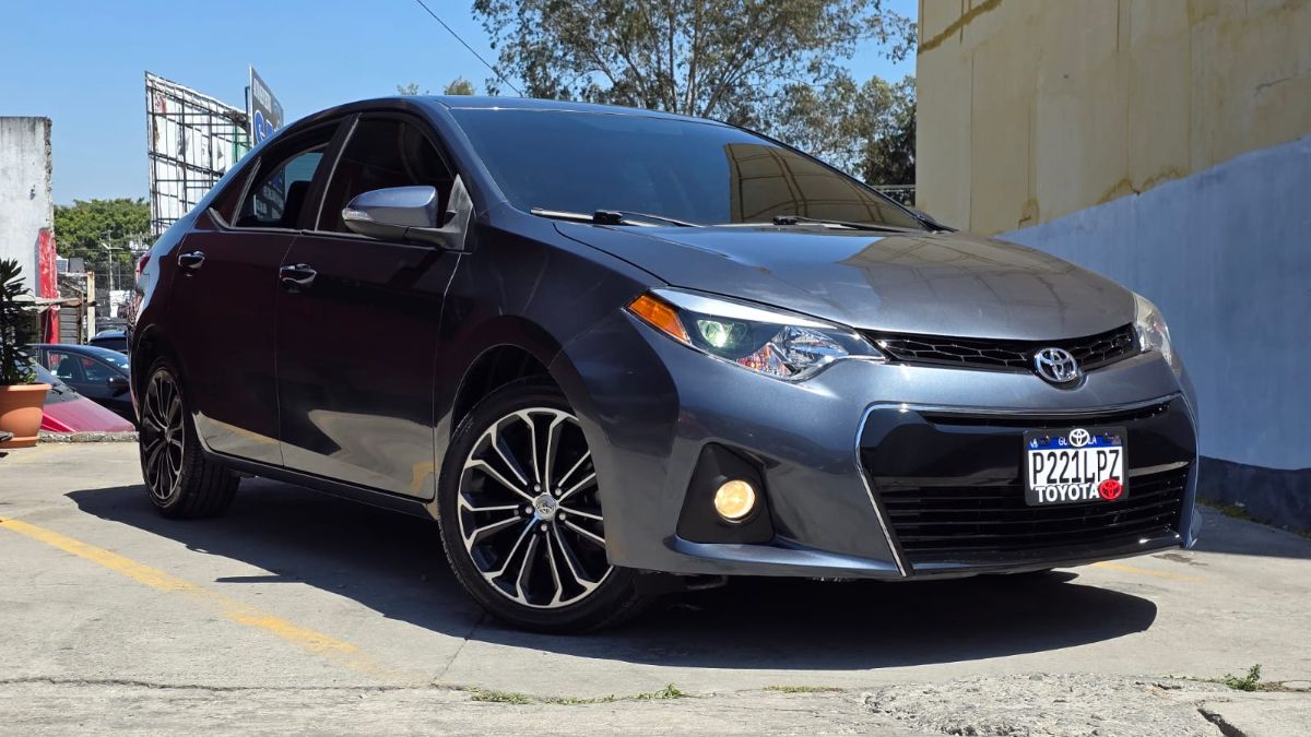 TOYOTA COROLLA S - 2016