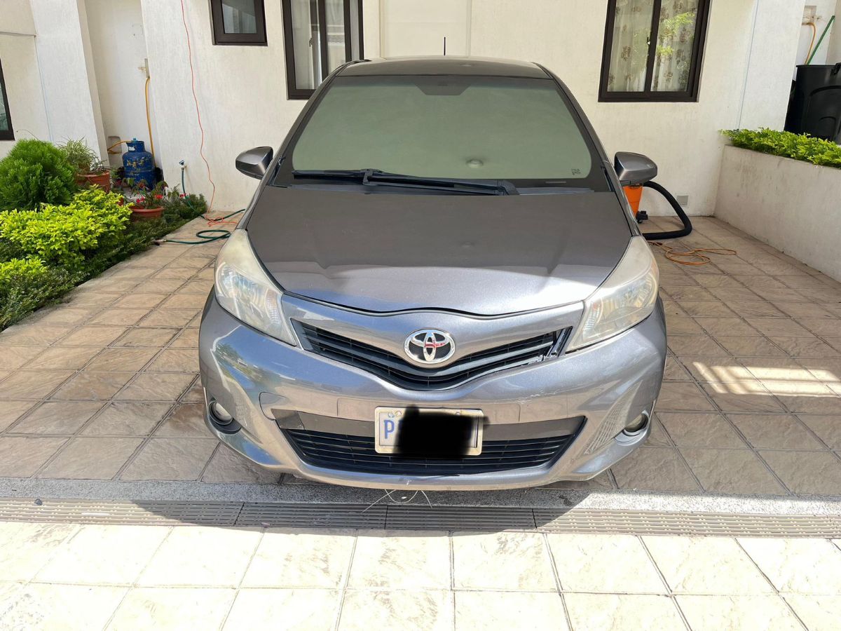 TOYOTA YARIS - 2014