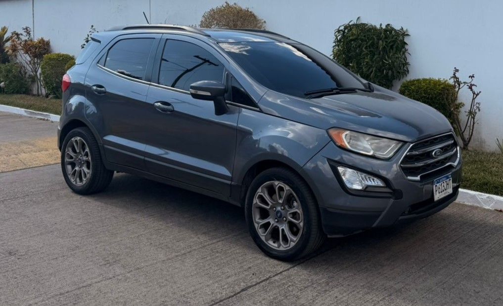 FORD ESCAPE - 2019
