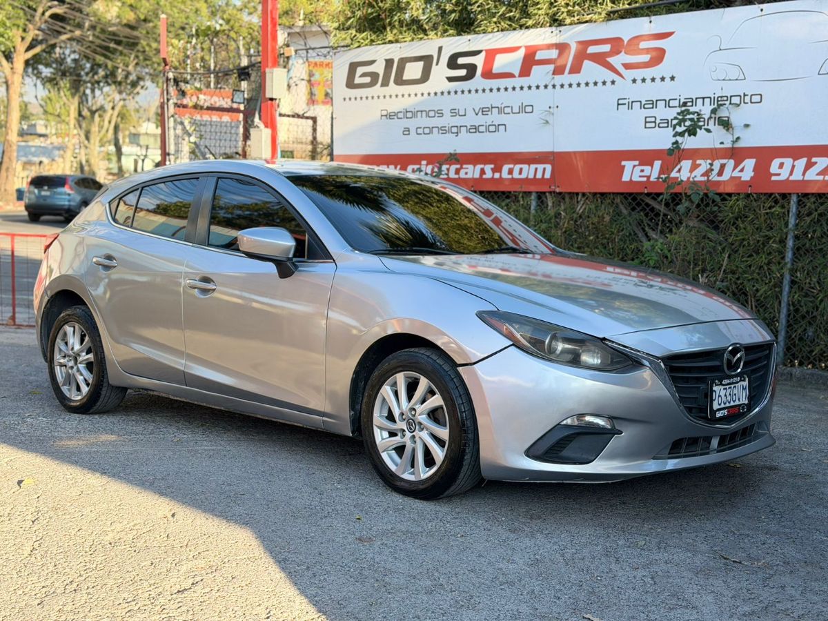 MAZDA 3 - 2014