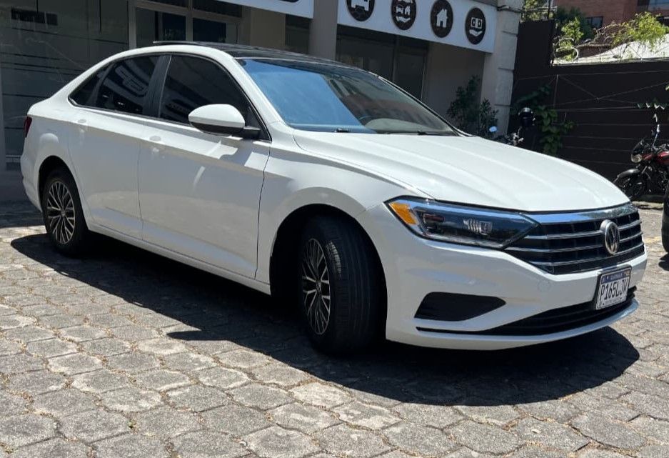 VOLKSWAGEN JETTA - 2019