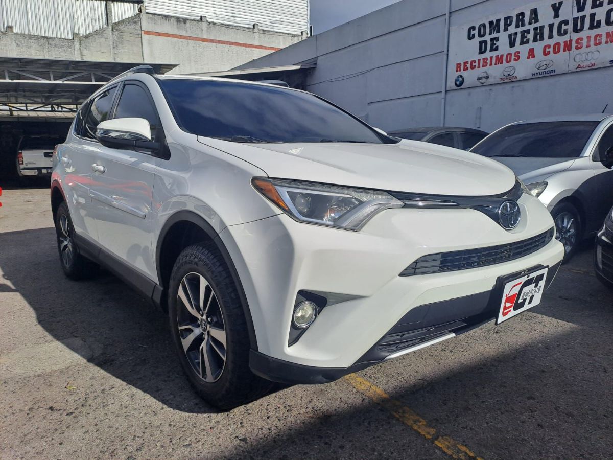TOYOTA RAV 4 - 2016
