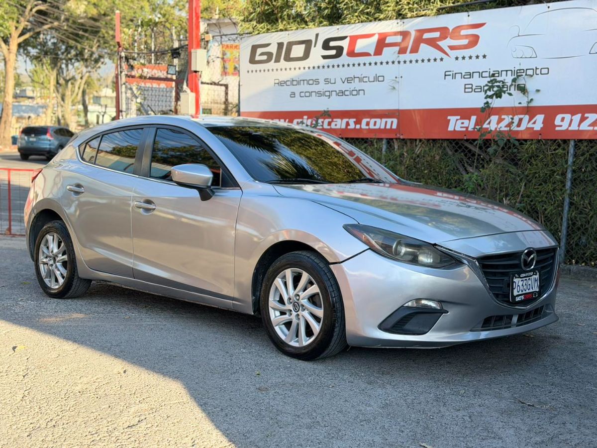 MAZDA 3 - 2014