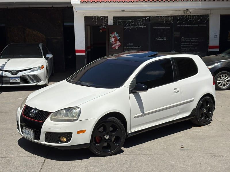 VOLKSWAGEN GTI - 2009