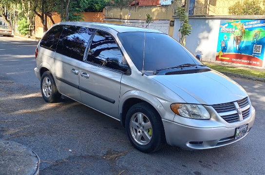 DODGE CARAVAN - 2005