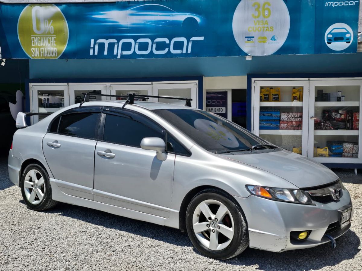 HONDA CIVIC LX - 2010