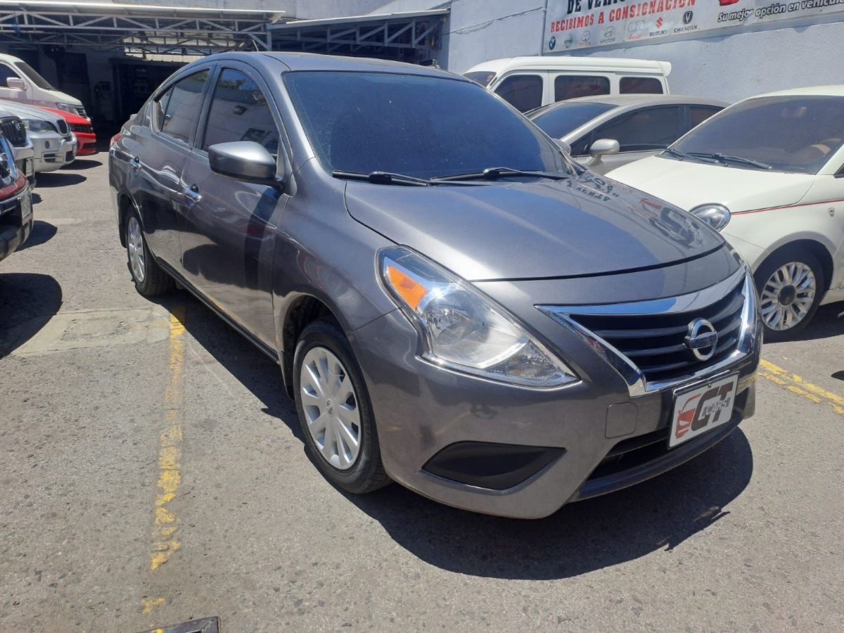 NISSAN VERSA - 2016