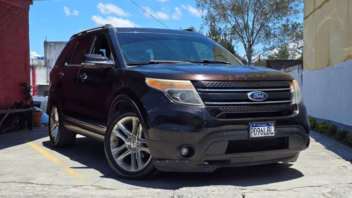 FORD EXPLORER - 2013