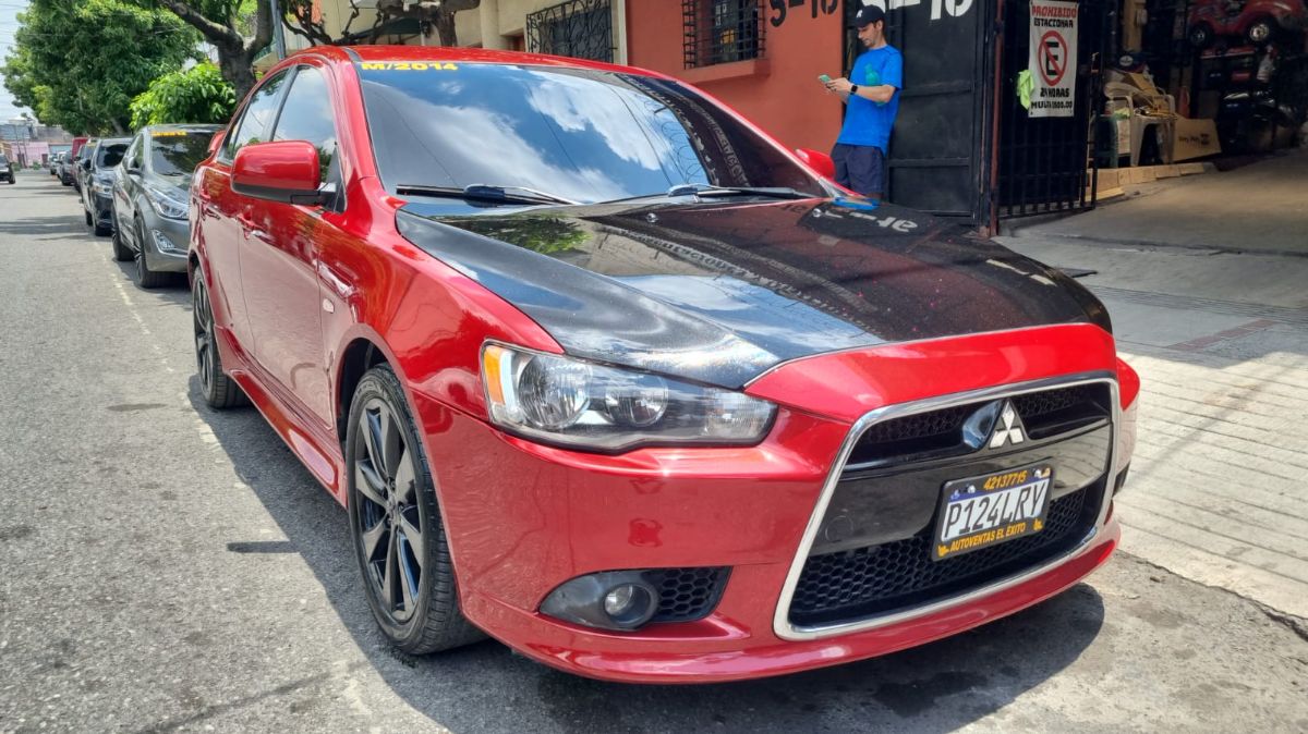 MITSUBISHI LANCER - 2014