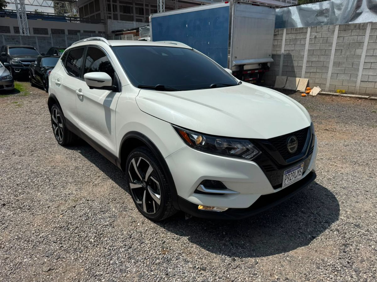 NISSAN ROGUE SPORT - 2020