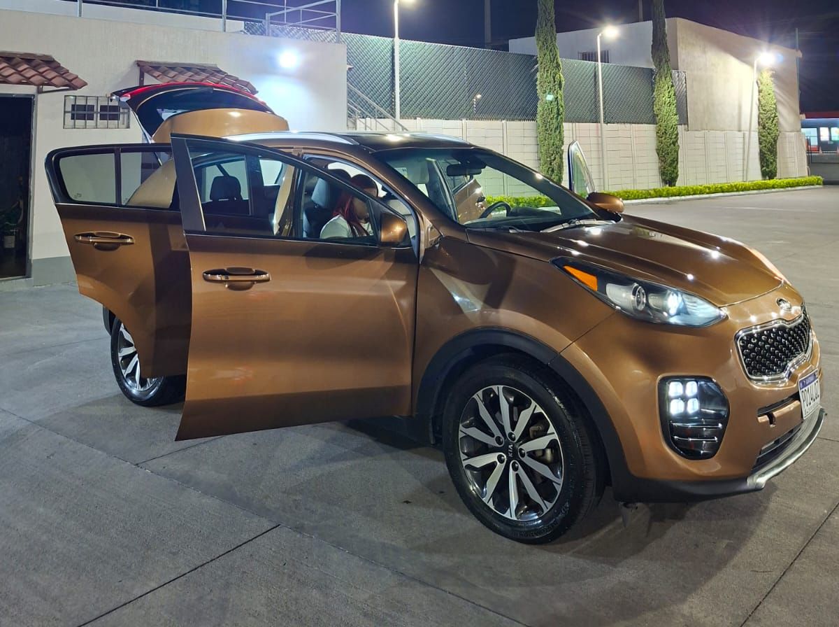 KIA SPORTAGE EX - 2017