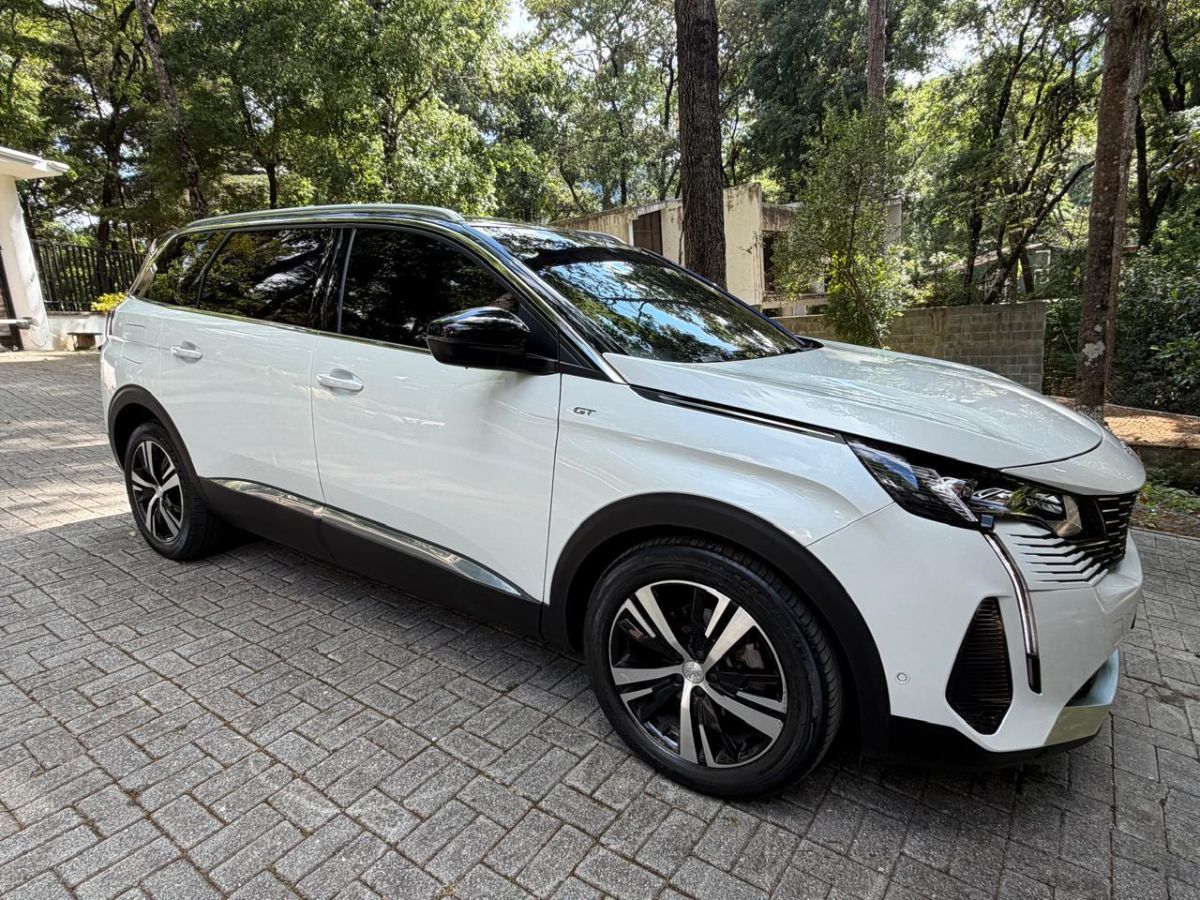 PEUGEOT 5008 - 2024