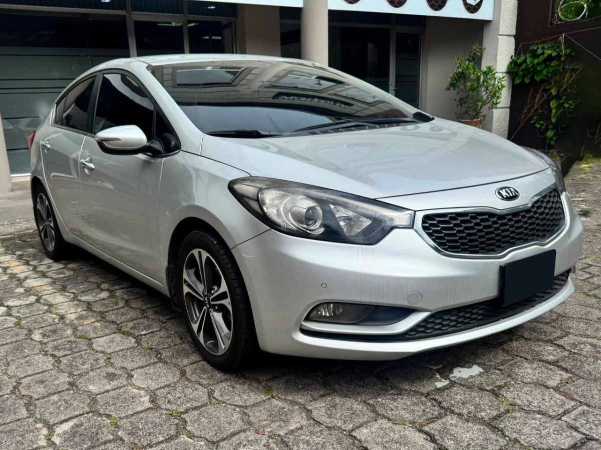 KIA CERATO - 2014