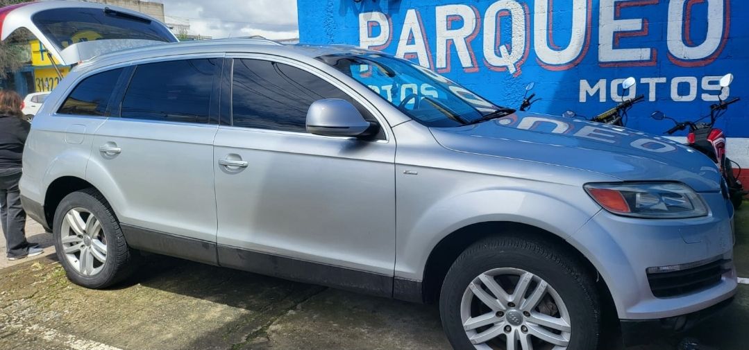 AUDI  Q7 - 2007