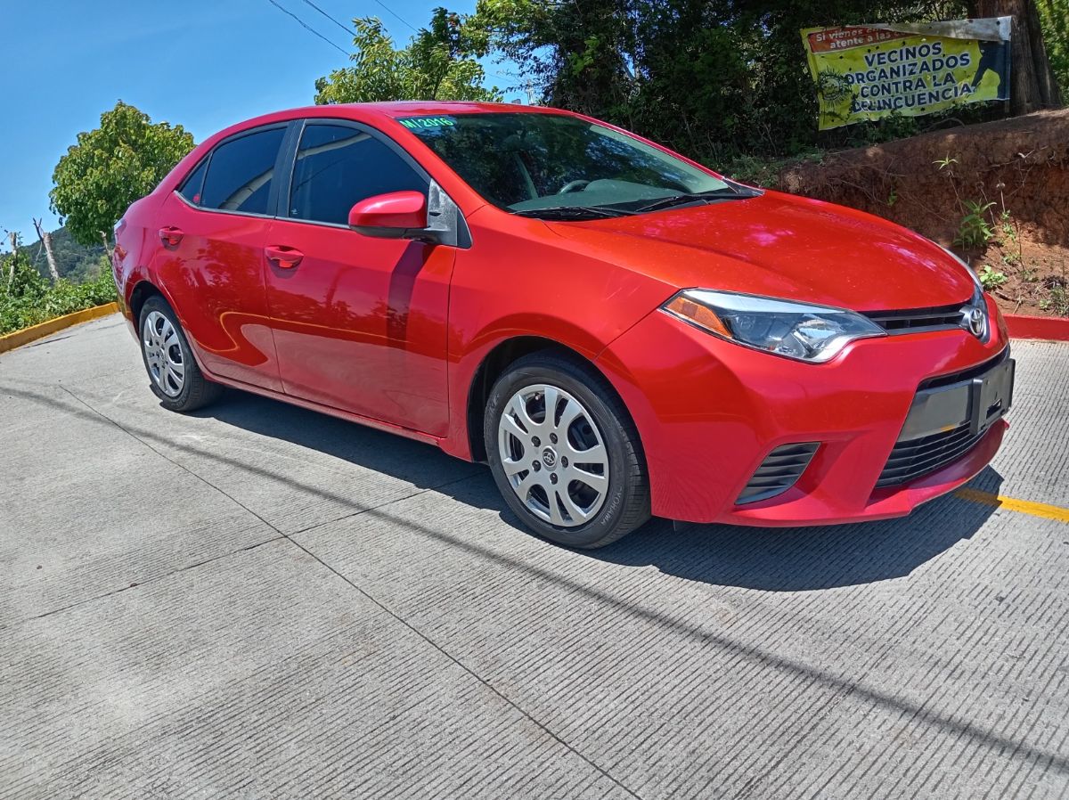 TOYOTA COROLLA - 2016