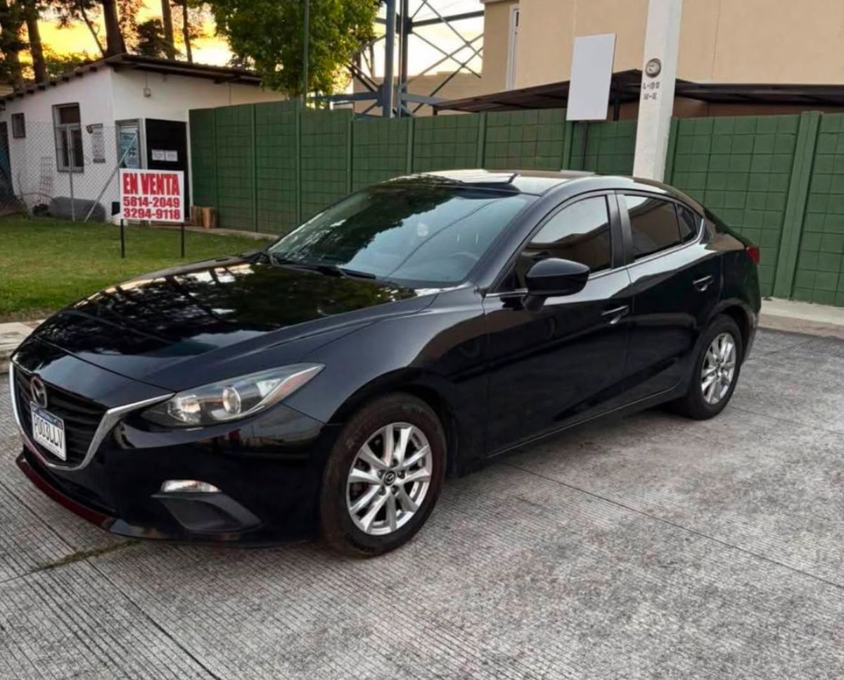 MAZDA 3 - 2016