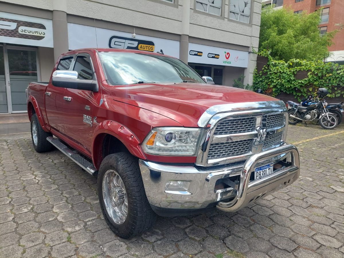 DODGE RAM 2500 - 2013