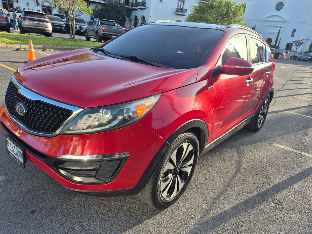 KIA SPORTAGE EX - 2011