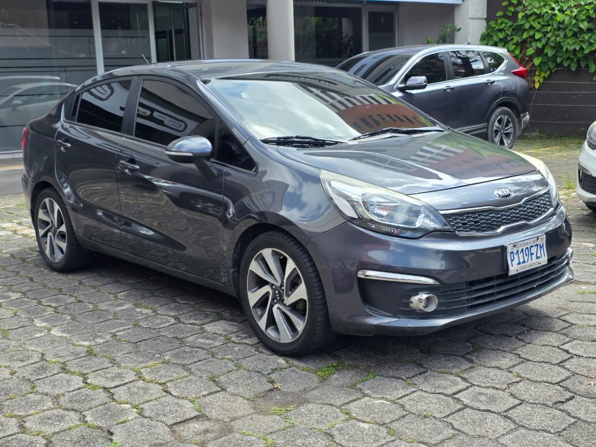 KIA RIO EX - 2016